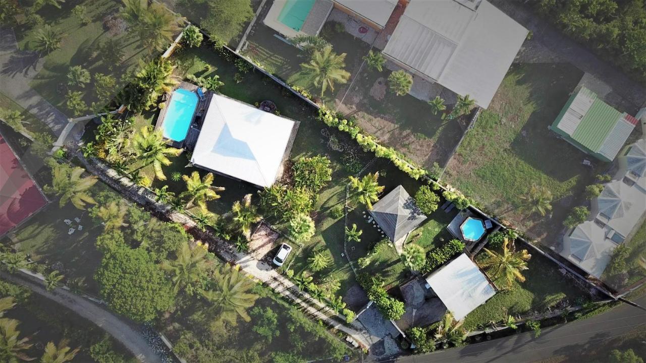 Villa & Bungalow Fleur De Coco サンタンヌ エクステリア 写真